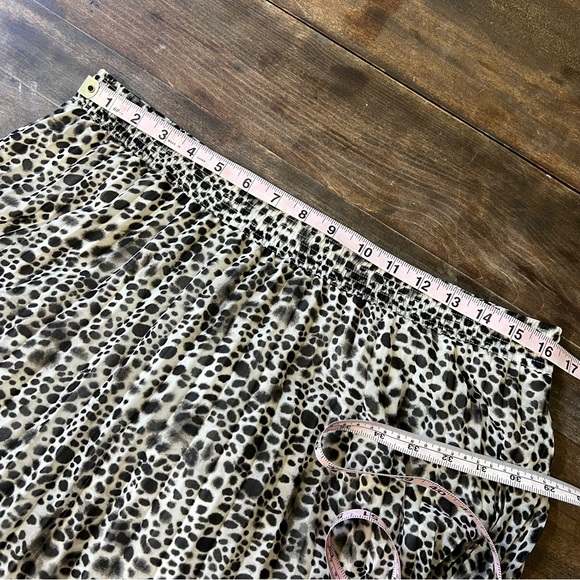 Target A New Day Abstract Dot Print Pleated MIDI Length Skirt Size XL - Picture 8 of 9